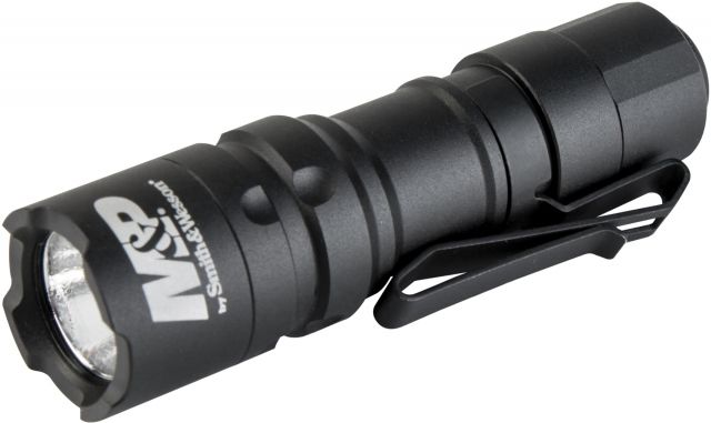 Smith & Wesson Delta Force CS-20 LED Flashlight, 215 Lumens, Single CR123, Black, 110147