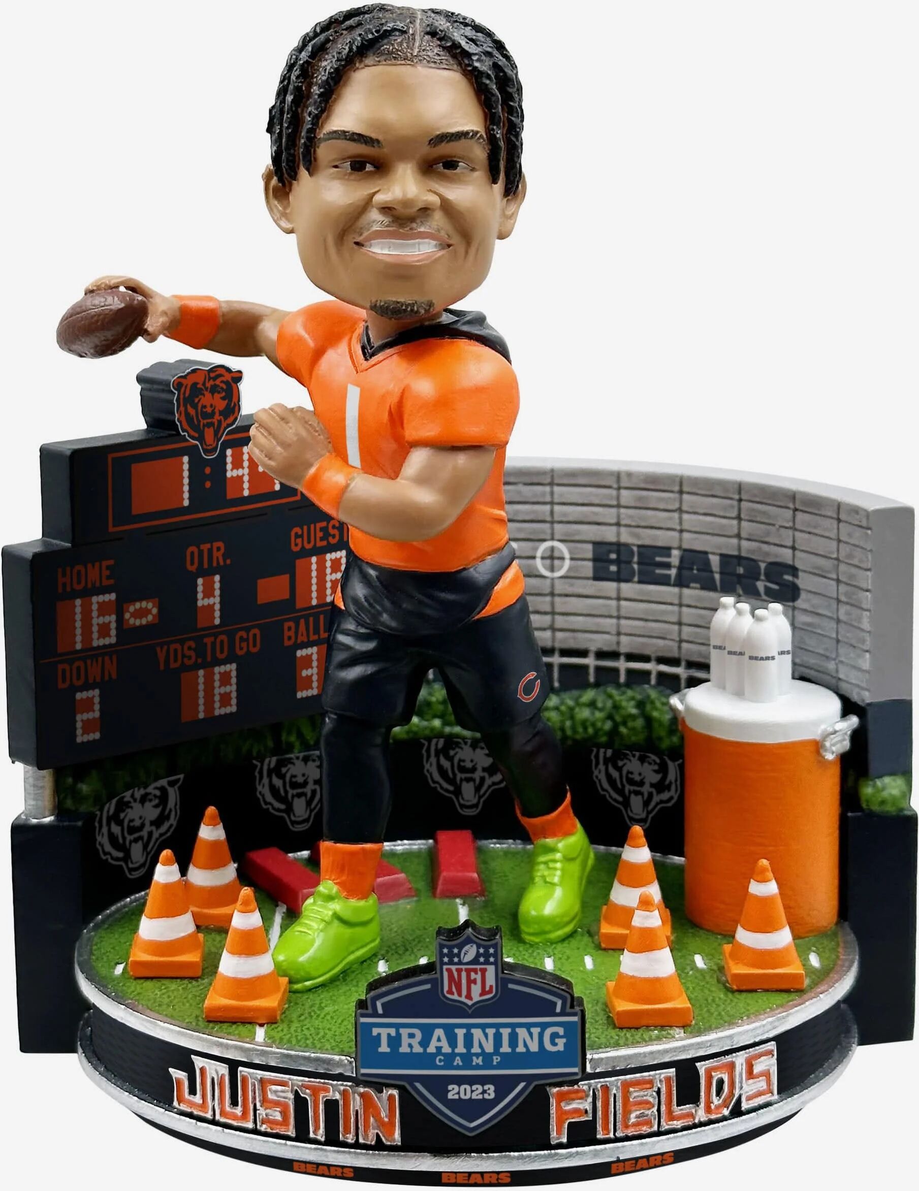 FOCO Justin Fields Chicago Bears 2023 Training Camp Mini Bobblehead Scene -