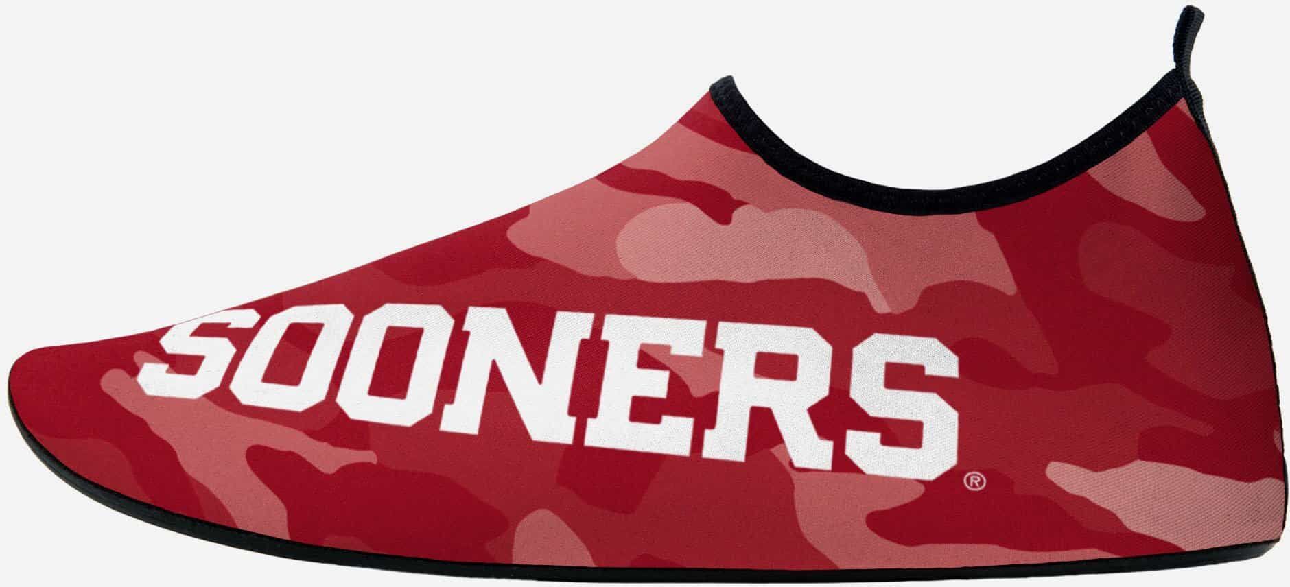 FOCO Oklahoma Sooners Mens Camo Water Shoe - S - Men