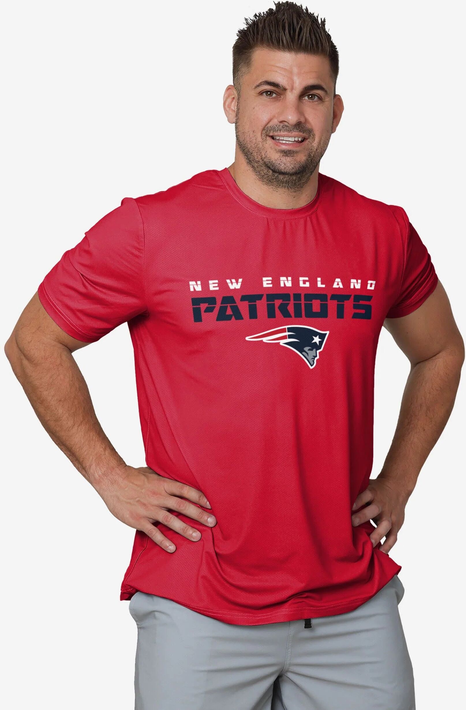 FOCO New England Patriots Rash Guard Short Sleeve Swim Shirt - L - Men