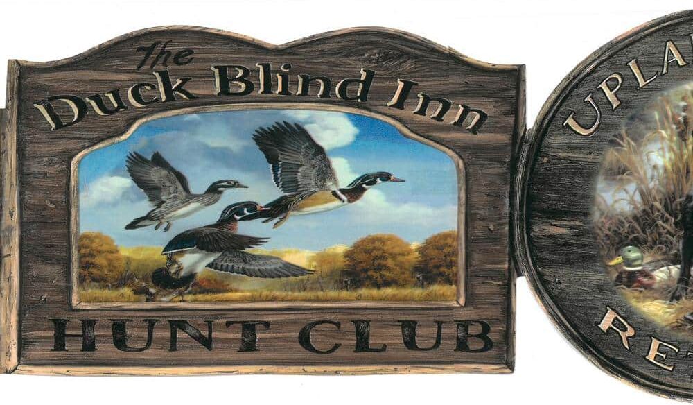 Dundee Deco Falkirk Brin Die Cut Hunt Club Signs Blue, Brown, Black Wallpaper Border