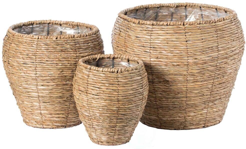 Vintiquewise Woven Cattail Leaf Round Flower Pot Planter Basket with Leak-Proof Plastic Lining (Set of 3)