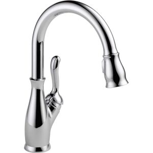 Delta Leland Single-Handle Pull-Down Sprayer Kitchen Faucet with ShieldSpray and MagnaTite Docking Technologies in Chrome