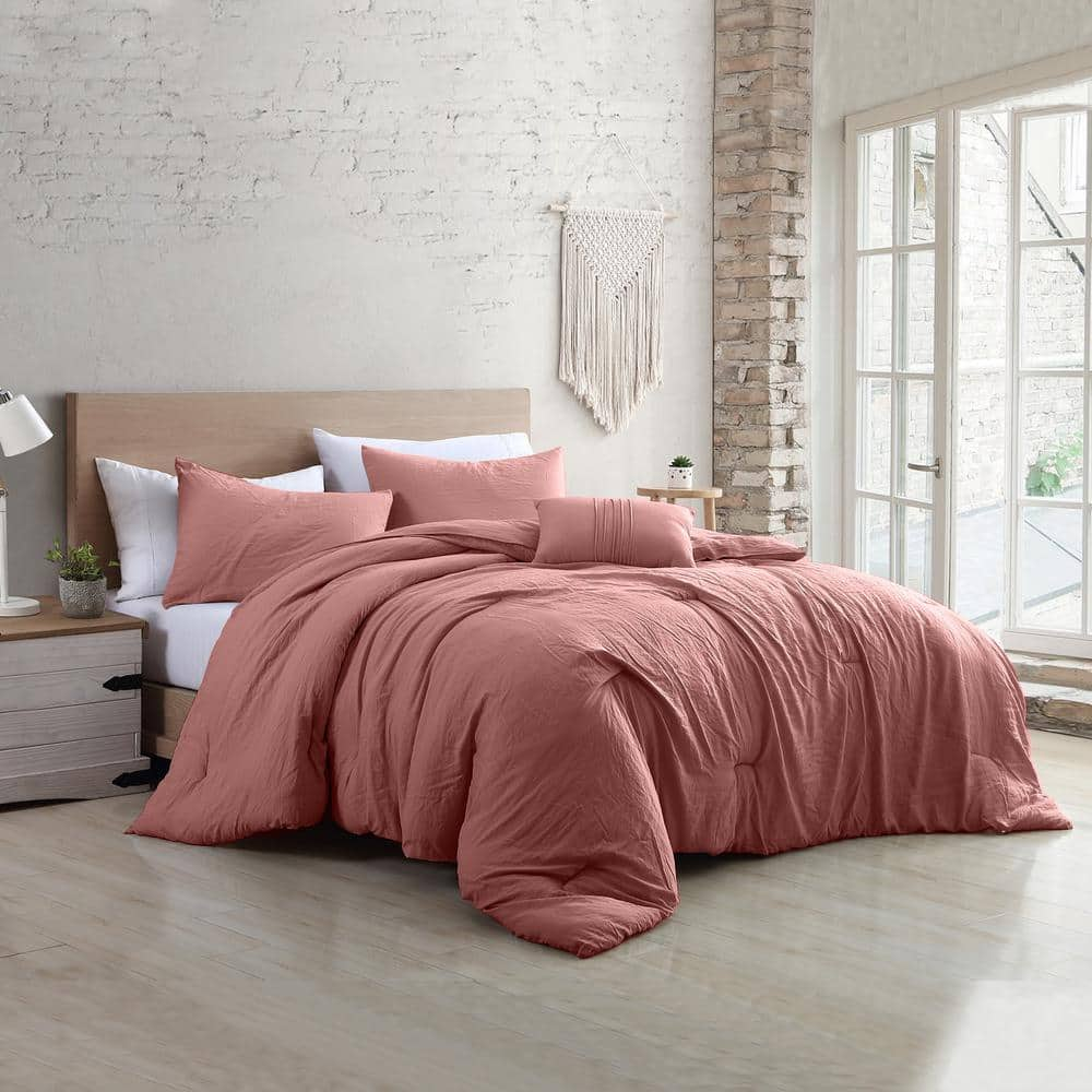 MODERN THREADS Beck 4-Piece Garment-Washed Dark Rose King Microfiber Comforter Set