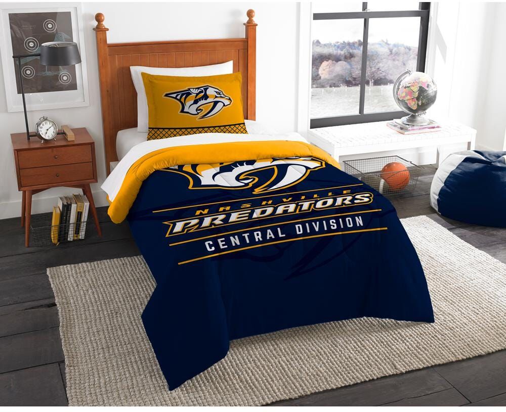 THE NORTHWEST GROUP Predators Draft 2-Piece Multi-Color Polyester Twin Comforter Set