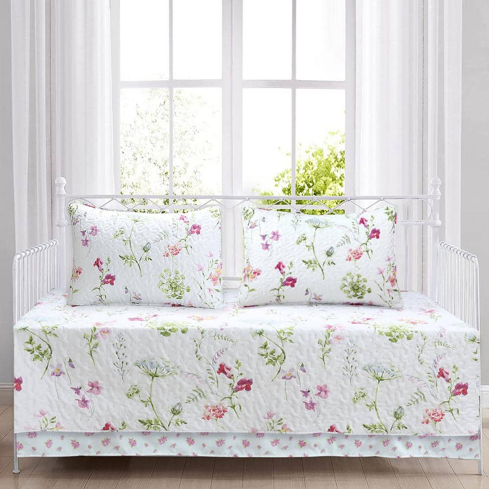 Cozy Line Home Fashions Summer Bloom Azalea Floral 4-Piece Multi-colored Reversible Microfiber Polyester Twin Daybed Bedding Quilt Set