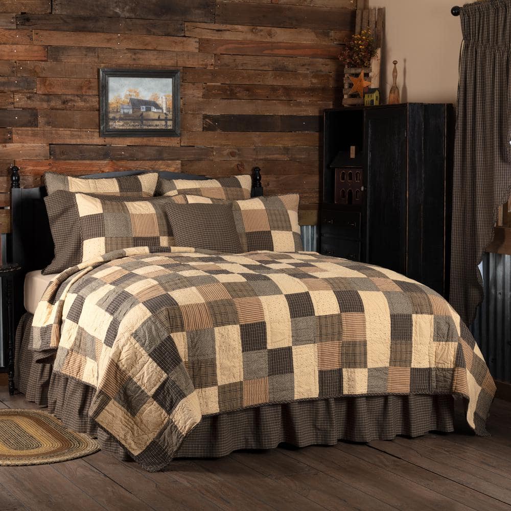 VHC BRANDS Kettle Grove Black Khaki Creme Primitive Patchwork California King Cotton Quilt