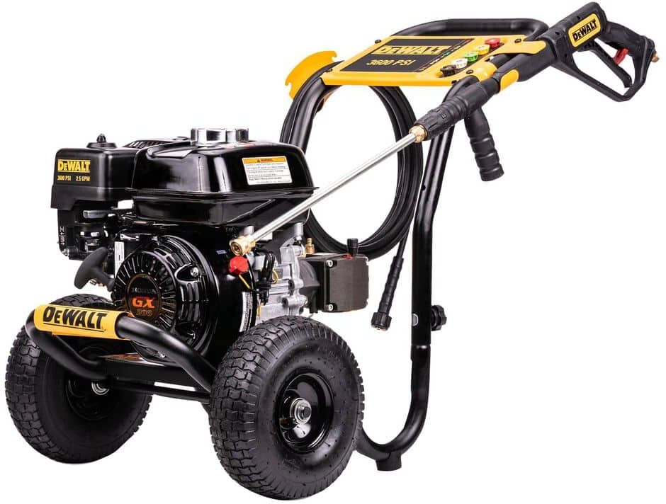 DeWalt 3600 PSI 2.5 GPM Cold Water Gas Pressure Washer w/ HONDA Engine