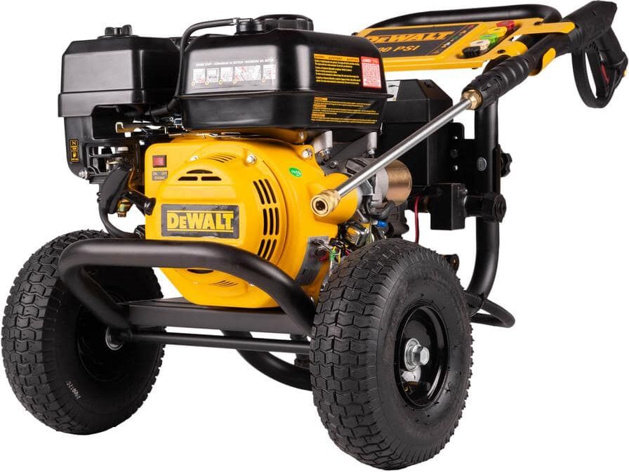 DeWalt 3400 PSI 2.5 GPM Cold Water Gas Pressure Washer w/ Electric Start