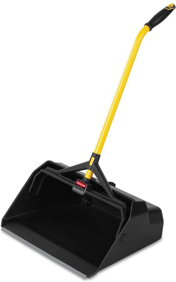 Rubbermaid Commercial Products Maximizer 20.44 in. Plastic Heavy-Duty Stand Up Debris Pan