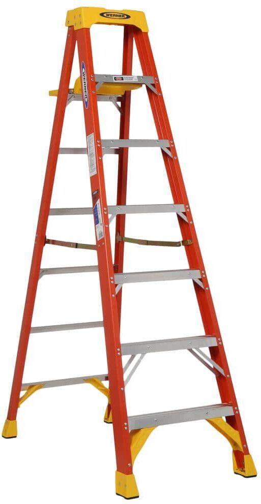 Werner 7 ft. Fiberglass Step Ladder with Shelf 300 lb. Load Capacity Type IA Duty Rating