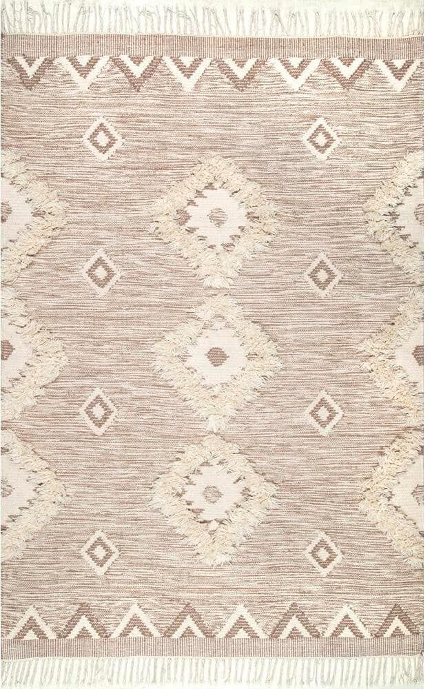 nuLOOM Savannah Moroccan Fringe Beige 5 ft. x 8 ft. Area Rug