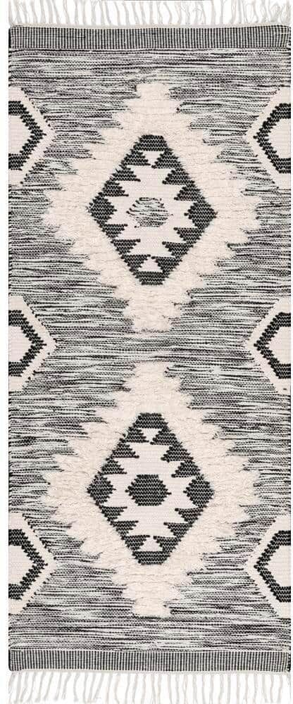 nuLOOM Savannah Moroccan Fringe 3 ft. x 6 ft. Runner Rug