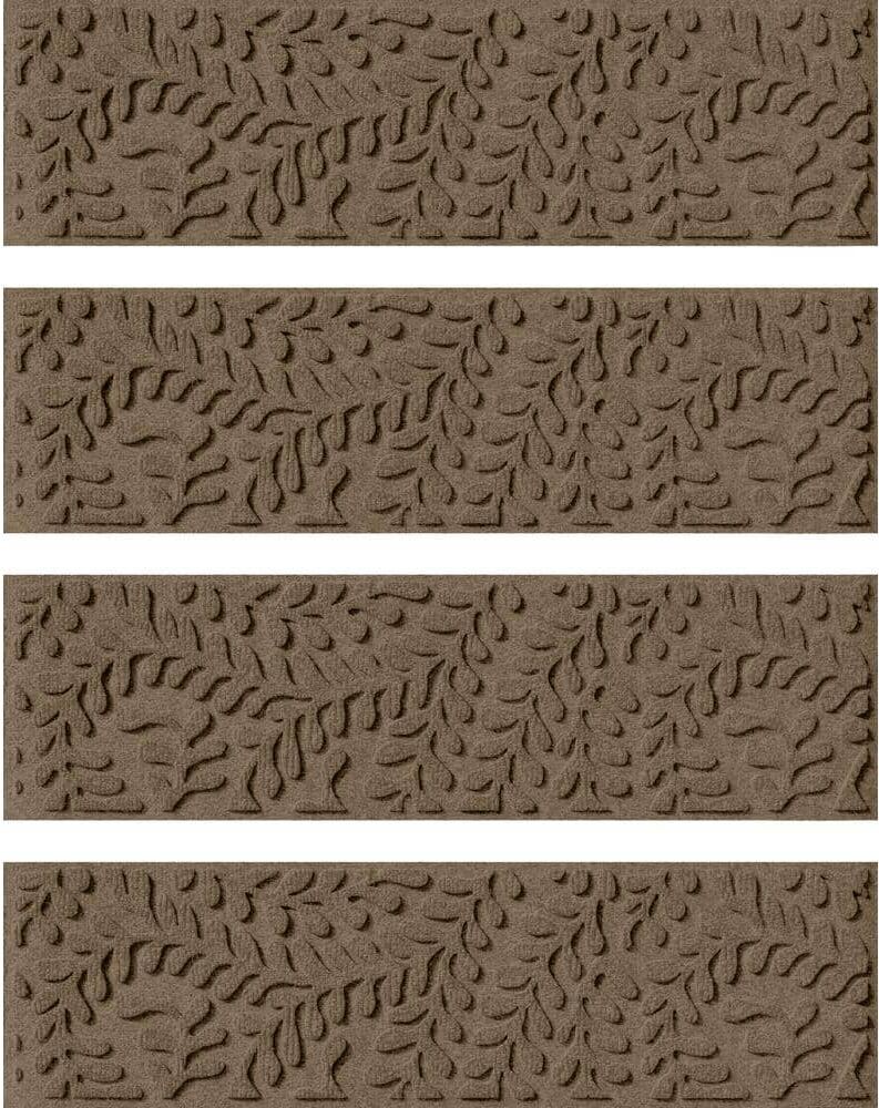 Bungalow Flooring Waterhog Boxwood 8.5 in. x 30 in. PET Polyester Indoor Outdoor Stair Tread Cover (Set of 4) Camel