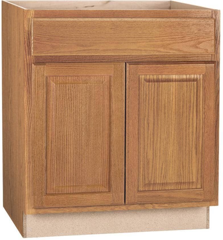 Hampton Bay Hampton 30 in. W x 24 in. D x 34.5 in. H Assembled Base Kitchen Cabinet in Medium Oak with Drawer Glides