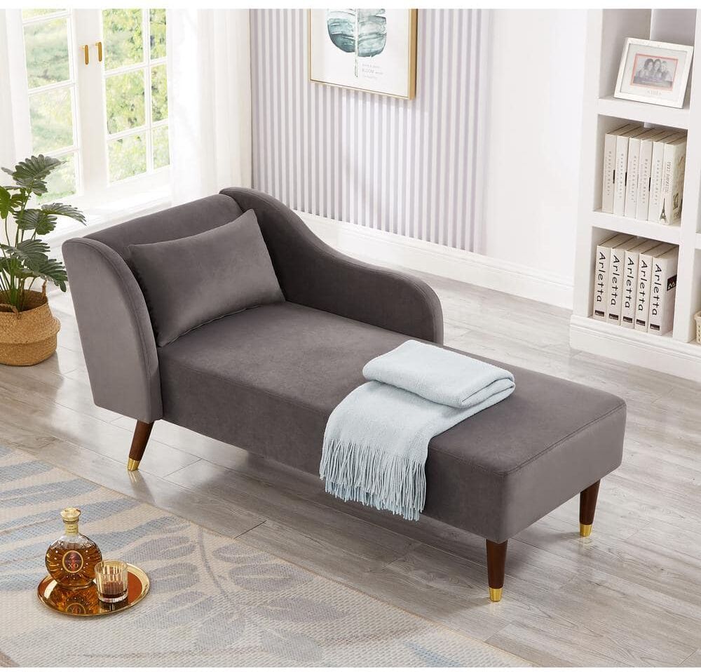 Harper & Bright Designs Modern Gray Velvet Upholstery Chaise Lounge Chair with Curved Armrest and Pillow