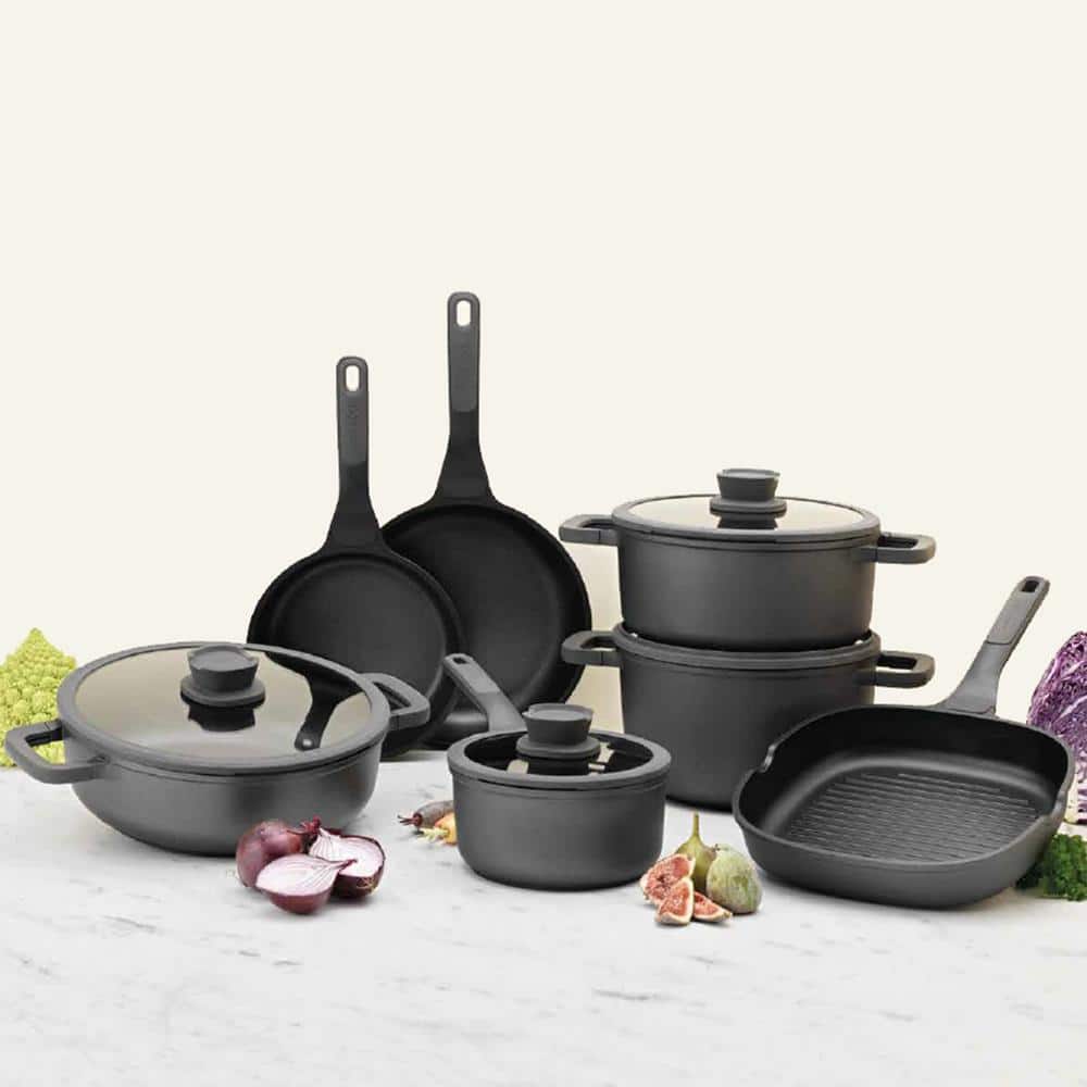 BergHOFF Stone 11-Piece Cast Aluminum Nonstick Cookware Set in Black with Glass Lid