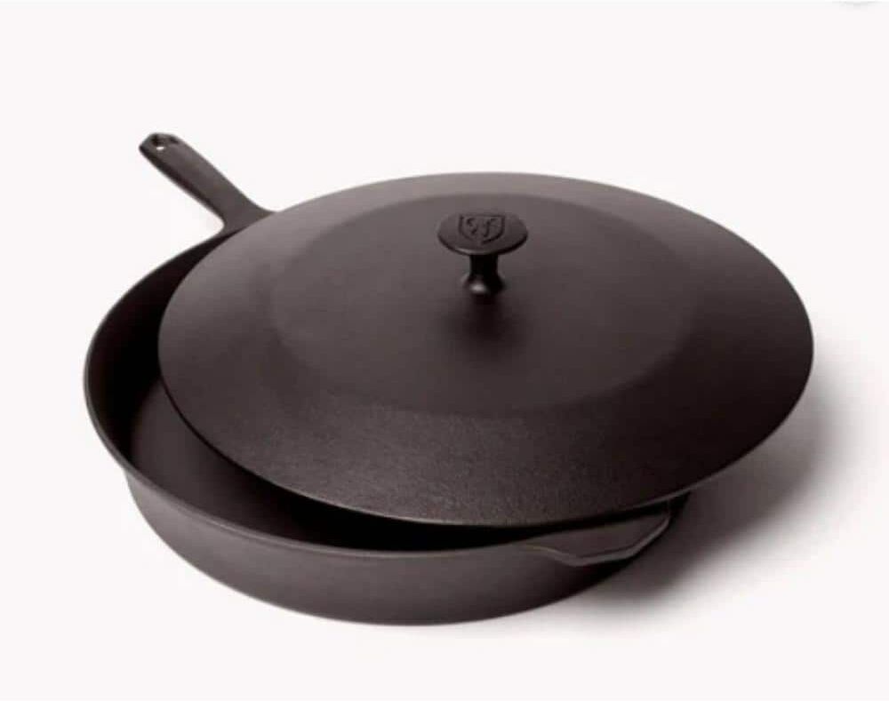 FIELD COMPANY 2-Piece 13 3/8 in No.12 Cast Iron Skillet with Lid