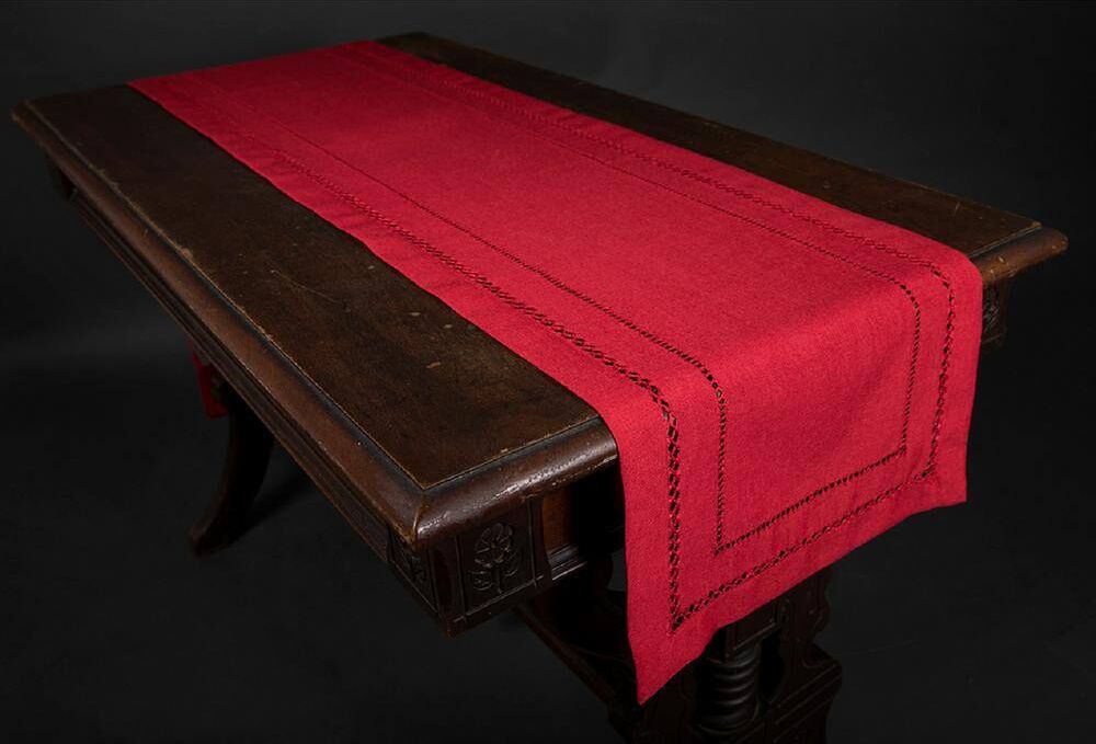 Xia Home Fashions 14 in. x 72 in. Handmade Double Hemstitch Easy Care Table Runner in Red