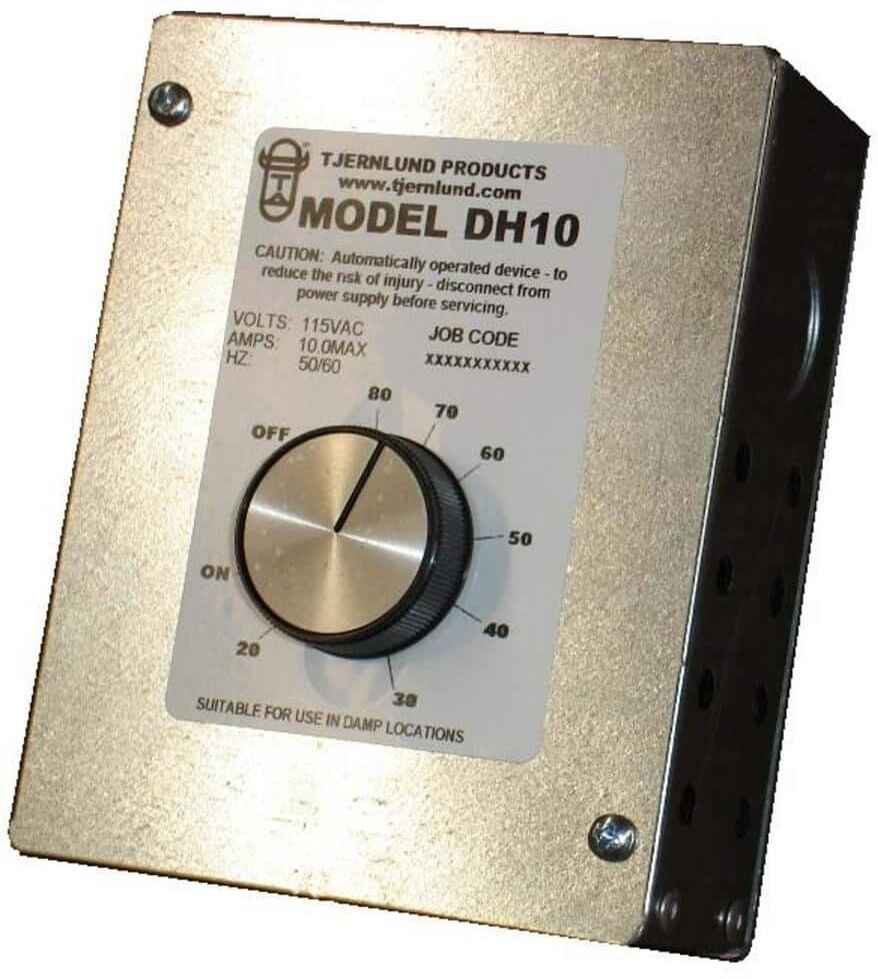 Tjernlund 9 in. x 5 in. x 4 in. UnderAire Adjustable Dehumidistat Vent Controller