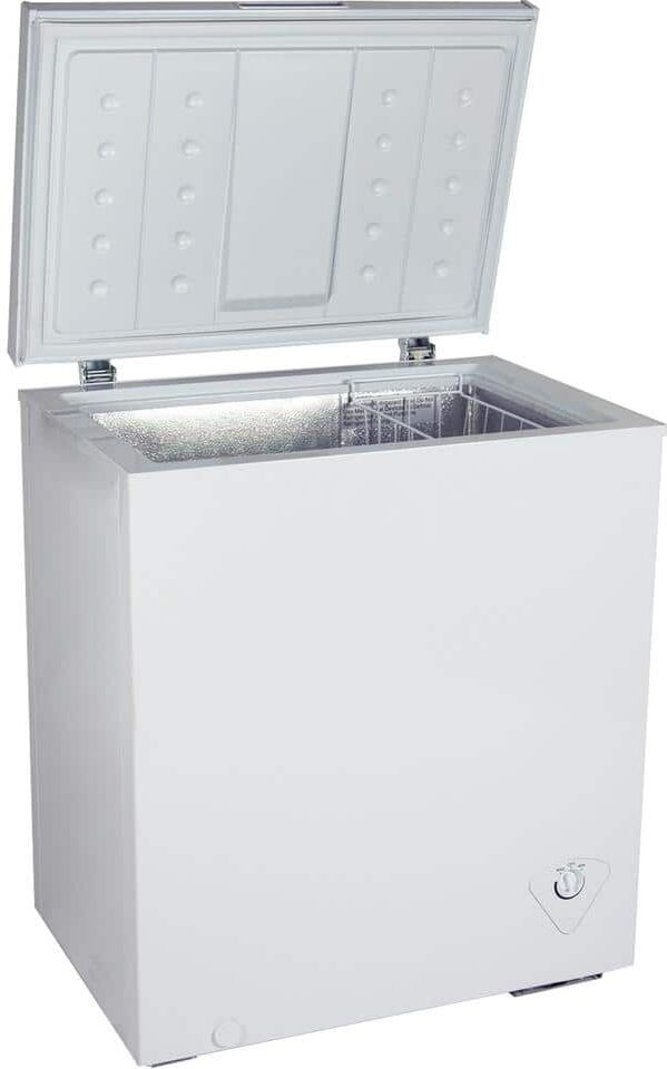 Koolatron Compact Chest Freezer 5.0 cu. ft. (142L), White, Energy-Efficient Manual Defrost, Flat Back