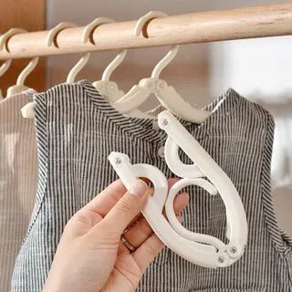 Koringa Set of 8: Travel Foldable Clothes Hanger  - Womens