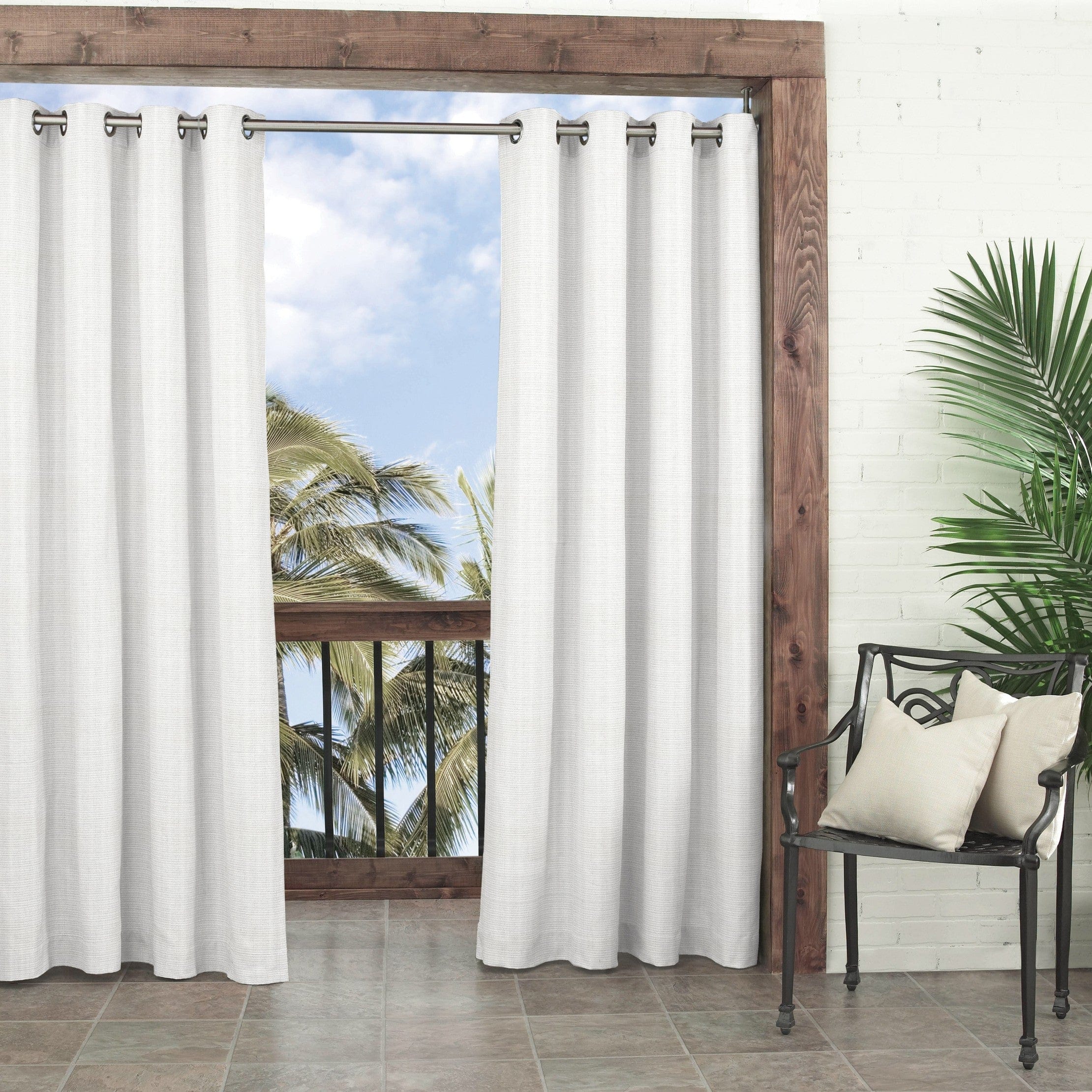 Sun & Shade by Waverly Key Largo Outdoor Curtain Panel - Outlet in Off White 52 x 84