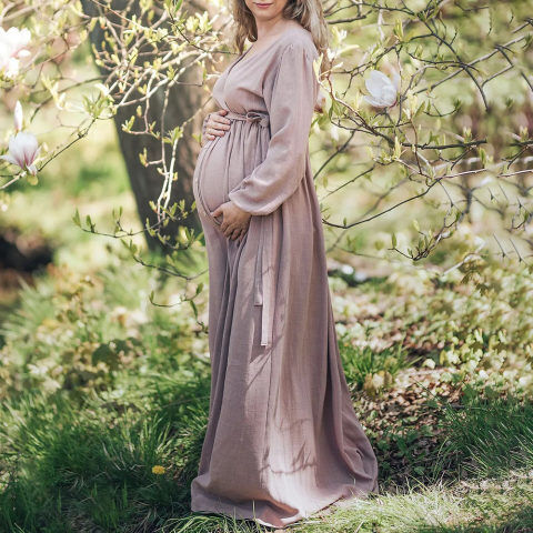 Lukalula Maternity Light Purple V-Neck Long Sleeve Photoshoot Dress