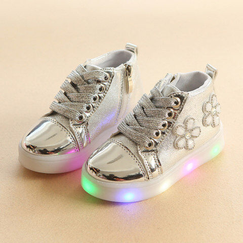 Lukalula Girls LED Lights Lace Up Sneakers