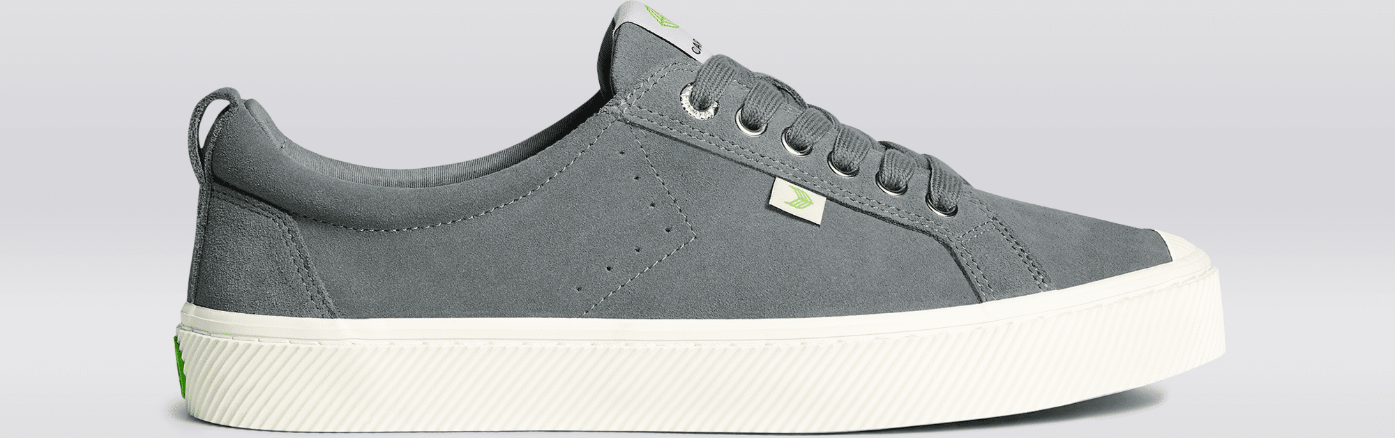 Cariuma OCA Low Charcoal Grey Suede Sneaker Men Charcoal Grey size:8