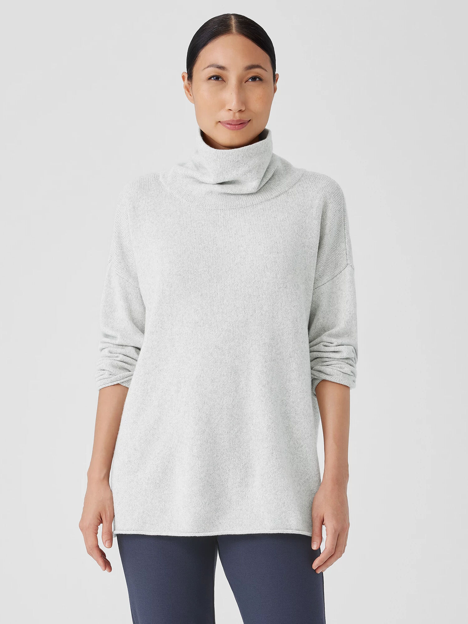 EILEEN FISHER Cotton and Recycled Cashmere Turtleneck Long Top  SEA Salt  female  size:Petite Large