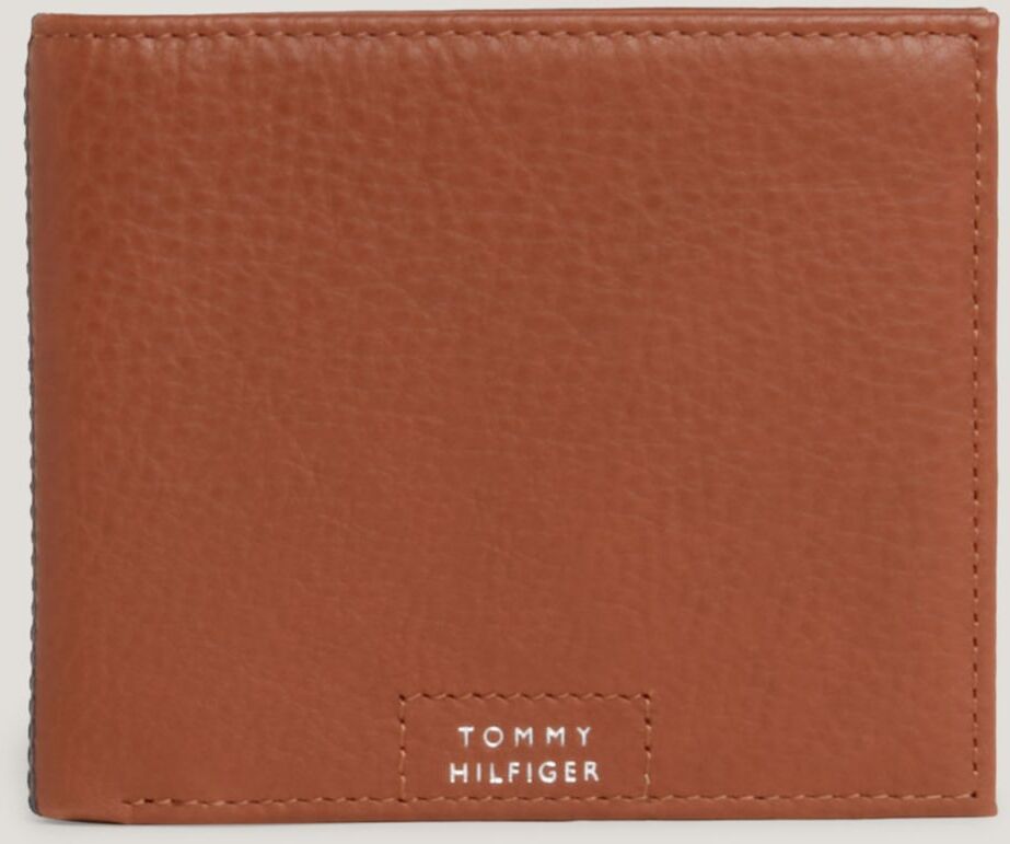 Tommy Hilfiger Men's Hilfiger Leather Bifold Wallet - Brown