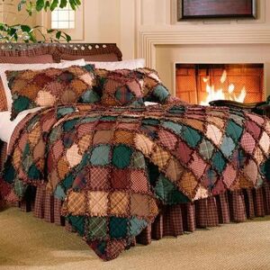 American Heritage Textiles Campfire Patchwork Quilt Multi Warm, King, Multi Warm