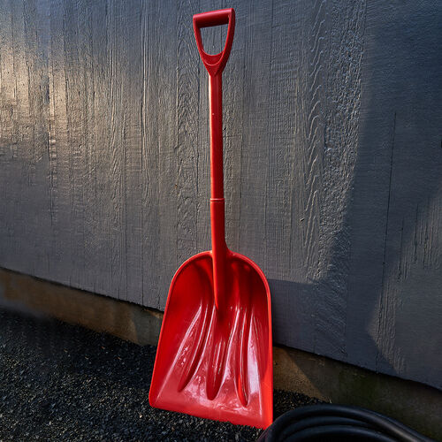 Garrett Wade Light & Durable Multipurpose Shovel