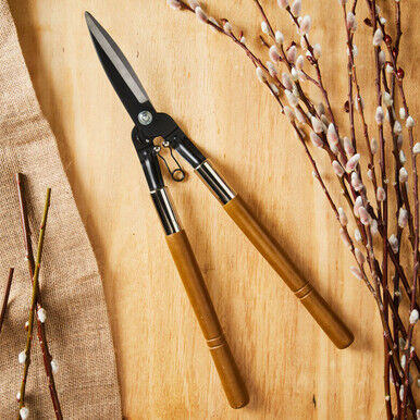 Garrett Wade Japanese Made Grass and Shrub Shears