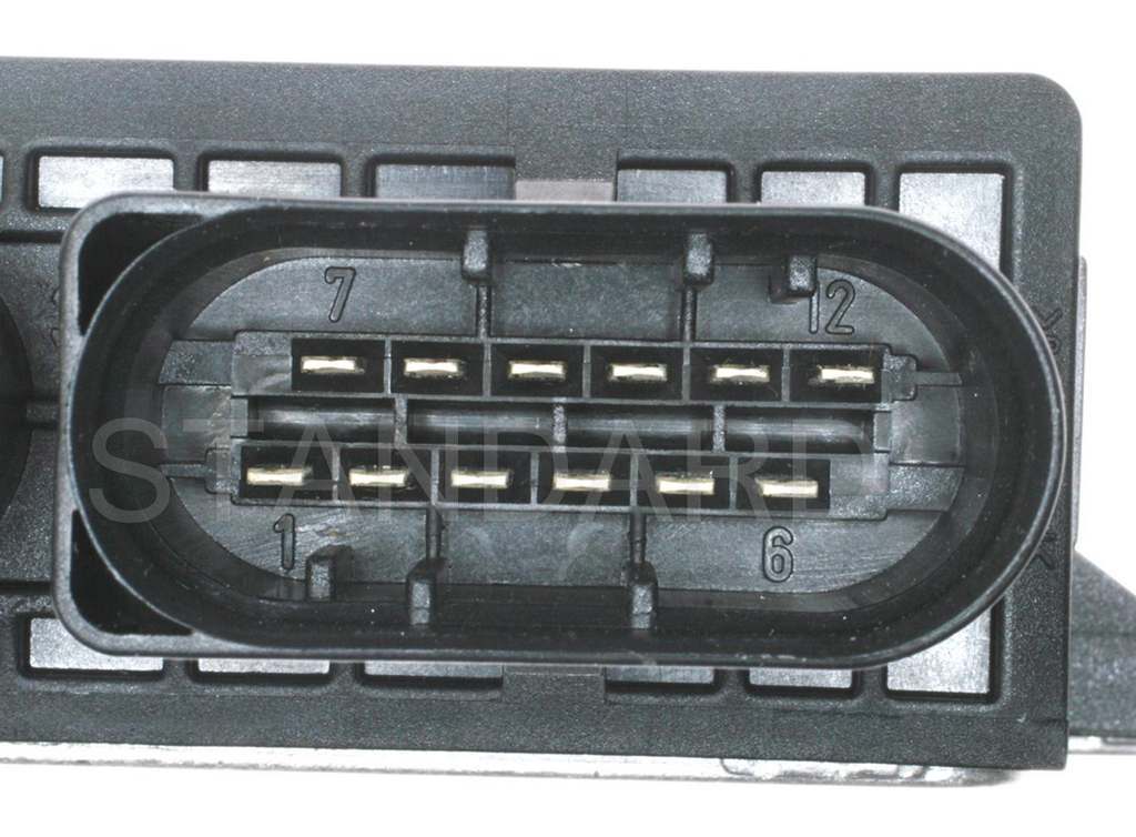 Standard RY1556 Diesel Glow Plug Controller Fits 2001-2005 Chevrolet Silverado 2500 HD