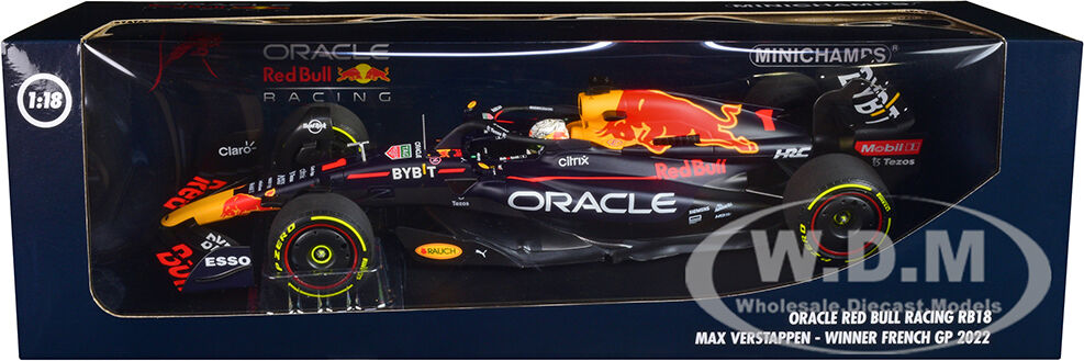 Red Bull Racing RB18 #1 Max Verstappen Oracle Winner F1 Formula One Italian GP (2022) with Driver Limited Edition to 374 pieces Worldwide 1/18 Diecast Model Car by Minichamps