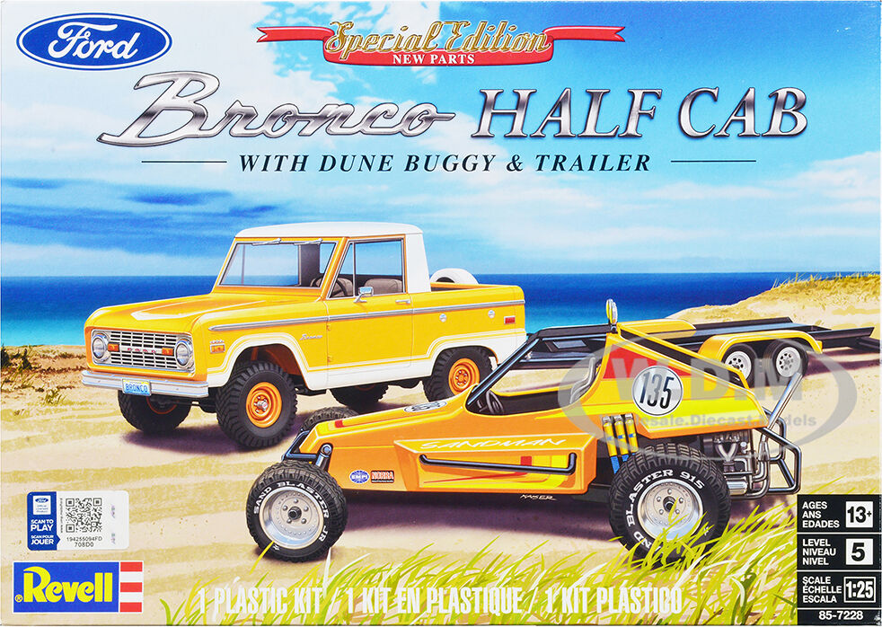 Level 5 Model Kit Ford Bronco Half Cab with Dune Buggy and Flatbed Trailer 1/25 Scale Model by Revell