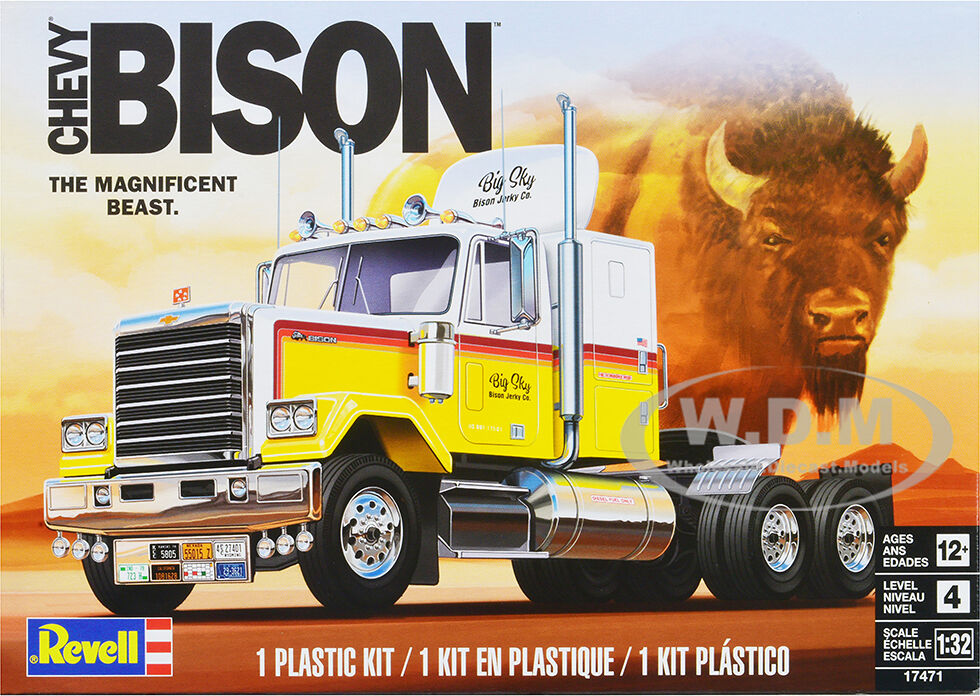 Level 4 Model Kit 1978 Chevrolet Bison Truck Tractor 1/32 Scale Model by Revell