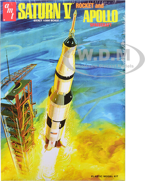 Skill 2 Model Kit Saturn V Rocket and Apollo Spacecraft 1/200 Scale Model by AMT