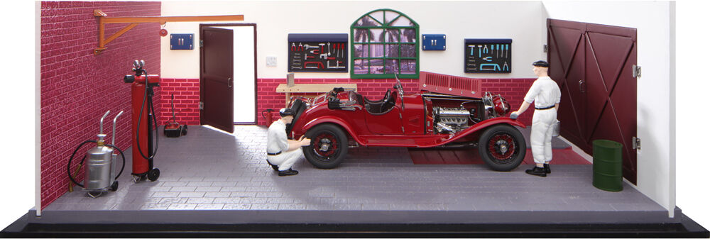 1930 Alfa Romeo 6C 1750 GS Red with Two Mechanics and Garage Workshop Diorama Limited Edition to 200 pieces Worldwide 1/18 Diecast Model Car by CMC