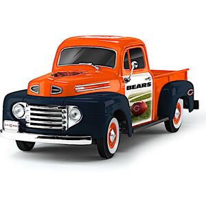 The Hamilton Collection 1:18-Scale Bears 1948 Ford Pickup Truck Sculpture The Hamilton Collection 1:18-Scale Bears 1948 Ford Pickup Truck Sculpture