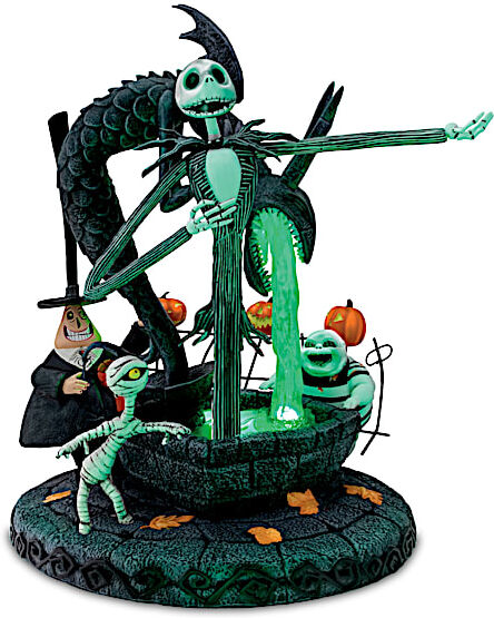 The Bradford Exchange The Nightmare Before Christmas Lighted Masterpiece Sculpture