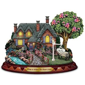 Hawthorne Village Thomas Kinkade Studios Cottage With Lights, Hearts, Initials