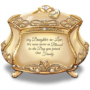 The Bradford Exchange My Dearest Daughter-In-Law Music Box And Name-Engraved Charm
