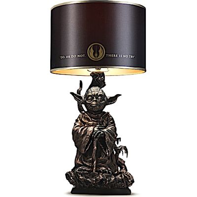 The Bradford Exchange STAR WARS Jedi Master Yoda Illuminated Desk Lamp The Bradford Exchange STAR WARS Jedi Master Yoda Illuminated Desk Lamp
