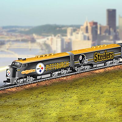 Hawthorne Village Pittsburgh Steelers Model Train With Lighted Locomotive Hawthorne Village Pittsburgh Steelers Model Train With Lighted Locomotive