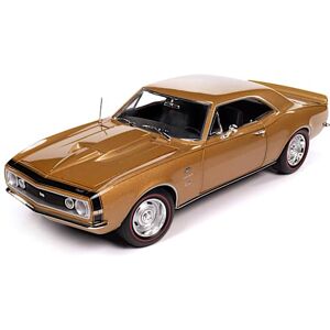 The Hamilton Collection 1:18-Scale 1967 Yenko Camaro SS Diecast Car In Granada Gold