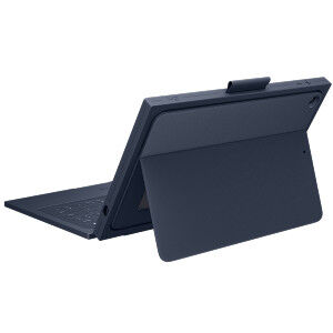 Logitech Rugged Protection Combo Keyboard and Folio Case for iPad 9.7 (5th Gen) / (6th Gen) - Navy Blue - Very Good Condition