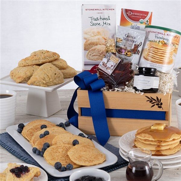 GourmetGiftBaskets.com Gourmet Breakfast for Dad - Father's Day Gift Basket